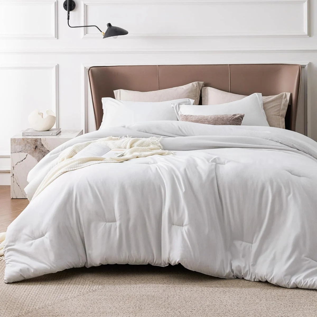 Bedsure Three-Piece Queen Comforter Set