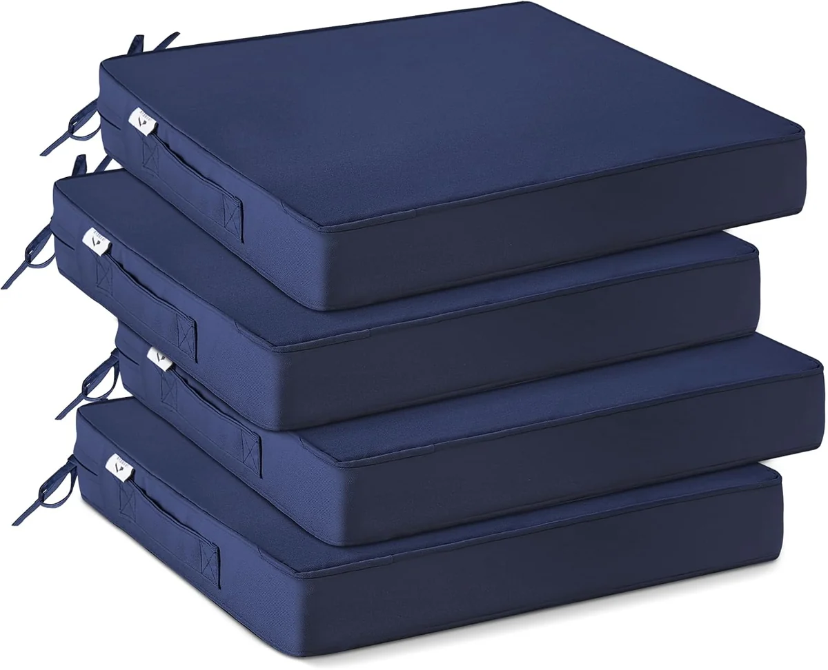IPYNBAP Nineteen-Inch Navy Cushions